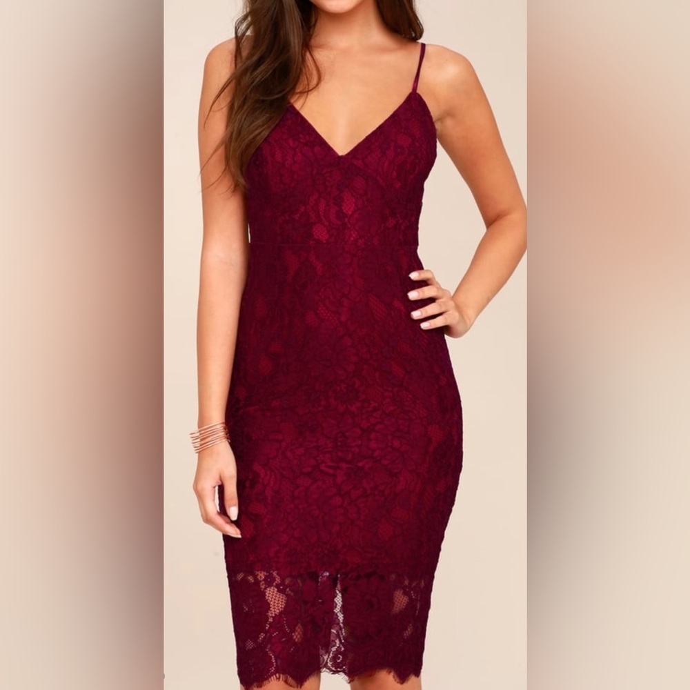 Lulu’s Extraordinary Love Burgundy Lace Midi Dress size small